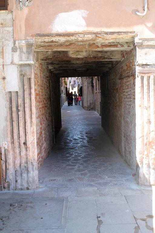 Appartamento Calle Dei Preti Venecia Exterior foto