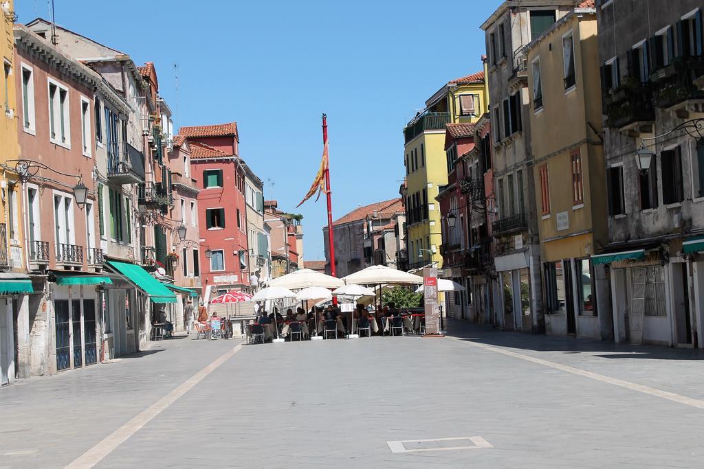 Appartamento Calle Dei Preti Venecia Exterior foto